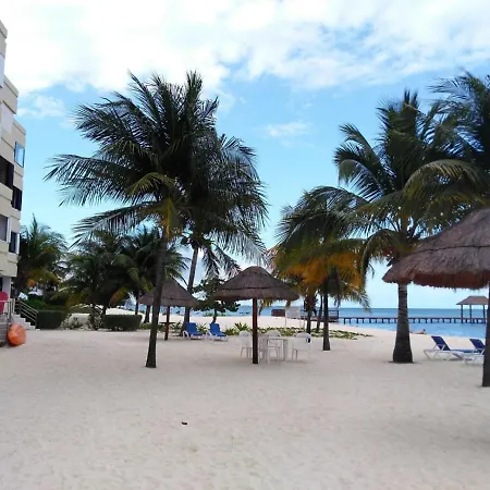 Bella Beach Condo Cancun-2