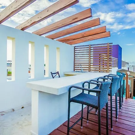 Las Brisas 402 Condo-2
