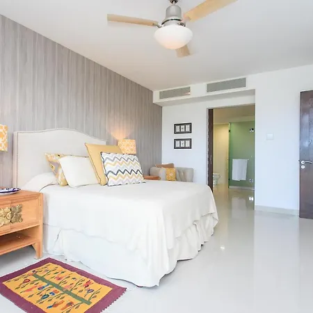 Relaxing 2 Bedroom With Jacuzzi, Terrace And Beach Club-3