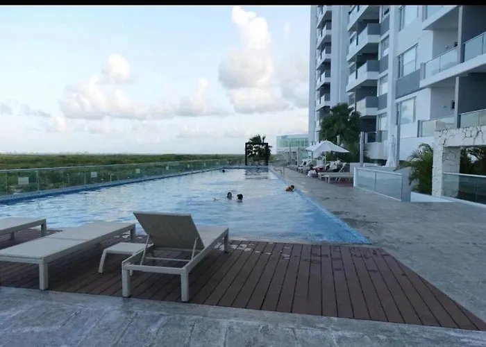 Departamento De Lujo En Malecon Apartamento Cancún aceita animais de estimação