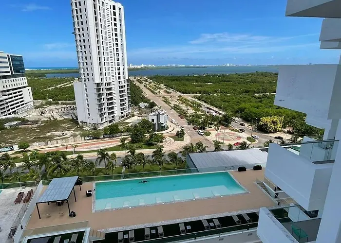 Malecon Americas By Andiani Travel Cancún