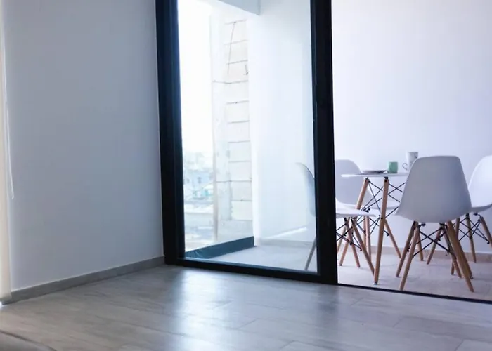 Pet friendly Stylish 1 Bedroom Playa Centro, Weekly Discounts Playa del Carmen