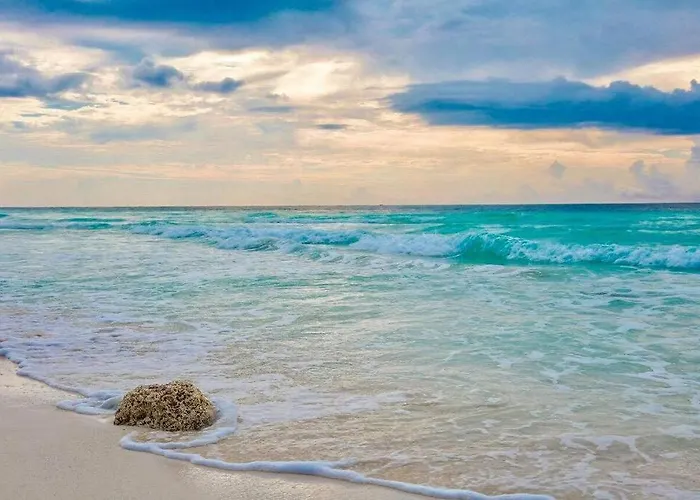 Huisdiervriedelijke Chic-Modern Apt W/Pool, Garden, Parking & 3 Bikes Appartement Tulum Pueblo