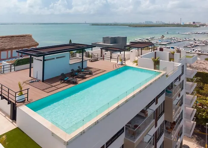 New Apartment In The Heart Of Cancun Beach