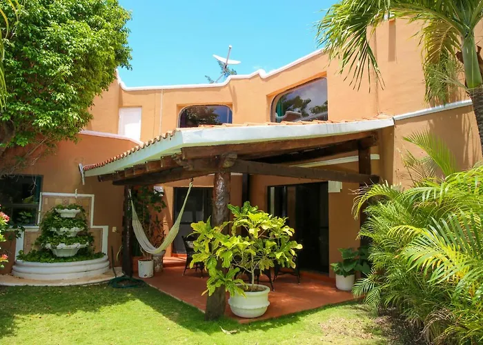 Amazing Villa With Private Swimmingpool, 5 Bedrooms, 5 Bathrooms Cancún