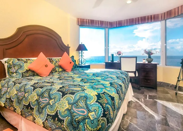 Beautiful And Private 3 Bedroom Oceanfront Condo Pds3S Cozumel