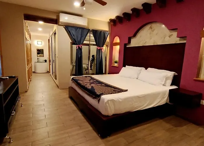 Huisdiervriedelijke Palacete Mexicana Ubicada En El Luxury Downtown De Cancun Centro