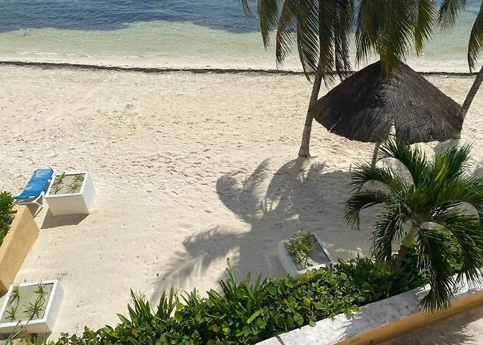 Sunset Beach Front Apartment Cancún