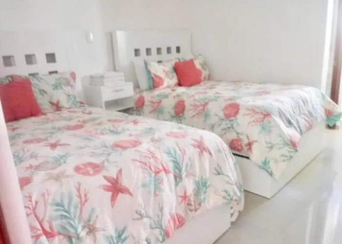 Playacar Beach House 10 Pax! The Best Location In Playa! By Bookhap Playa del Carmen com piscina