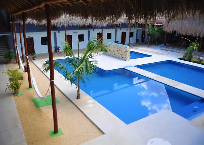 Hotel Pejelagarto Bacalar