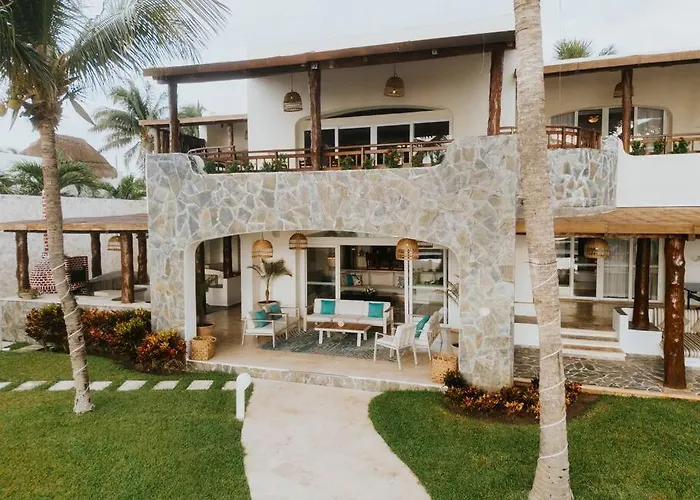 Villa Corona 6 Bedroom Luxury Mansion Puerto Morelos