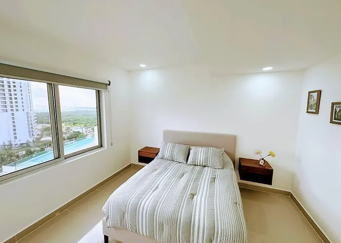 Perfect Location Apartment At Malecon Americas Cancún