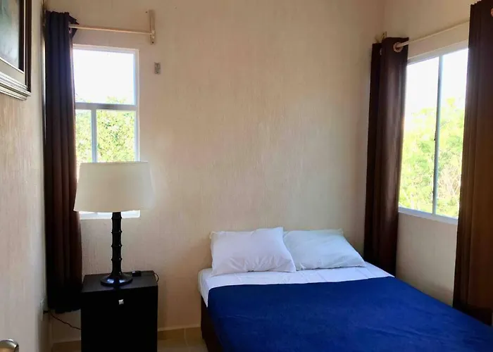 Pet friendly Josa Lodging. Apartment Puerto Aventuras