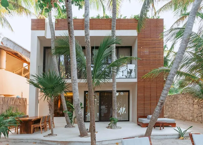 Private Casa Grande, Beachfront Villa In Tulum