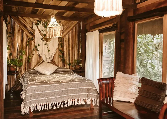 Madre Tierra Eco Habitat Guest House Puerto Morelos
