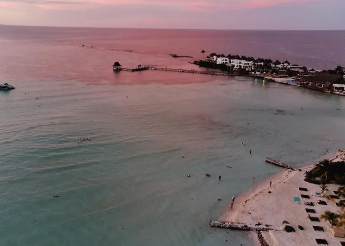 Peaceful Villa W Ocean View Rooftop In Punta Sur Isla Mujeres