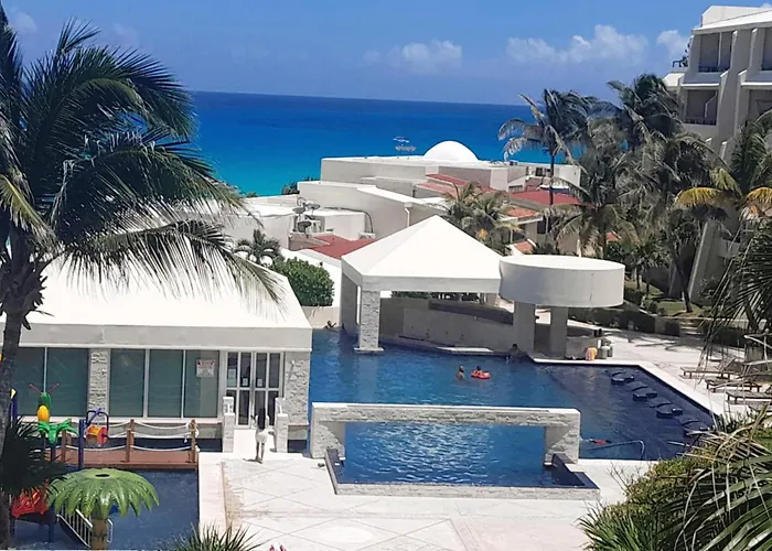 Renovated Studio In Cancun Beach At The Hotel Zone