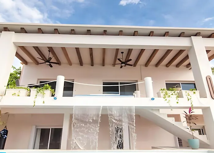 Casa La Torre, Luxury Private Waterfront Villa Puerto Aventuras