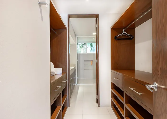 4 Bedroom House- Private Pool! Cancún