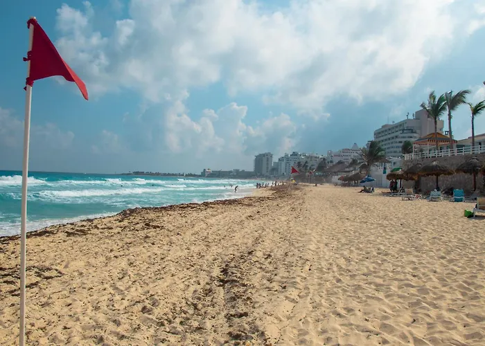 Beach Front Condos In Hotel Zone Cancun - 4 star Hotel