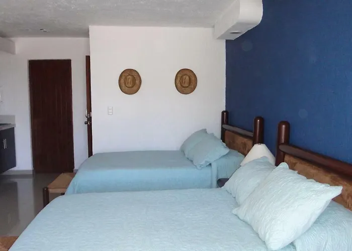 Remodeled Studio In Beachfront Condominium Cancún