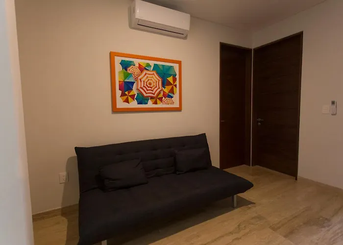 Pool, Spa & Jacuzzi- 3 Bedrooms- Close To Airport! Cancún che accetta animali