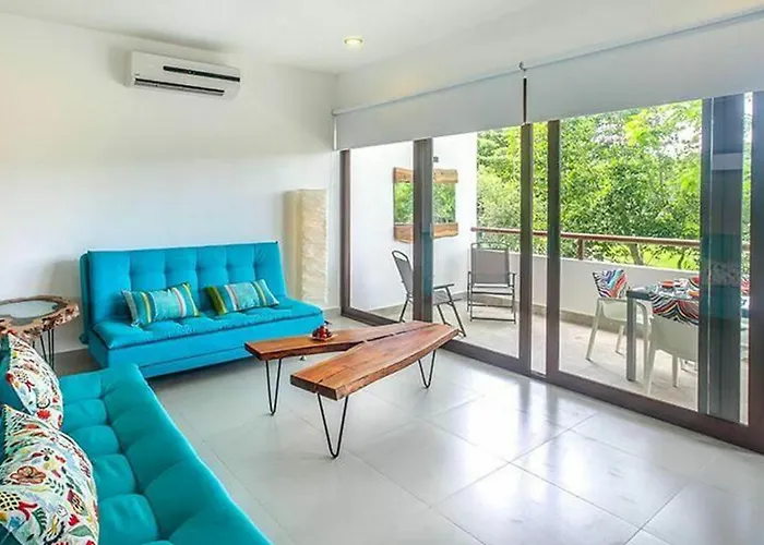 Pet friendly Lao M1 Tao Peaceful Place By Gate48 Akumal